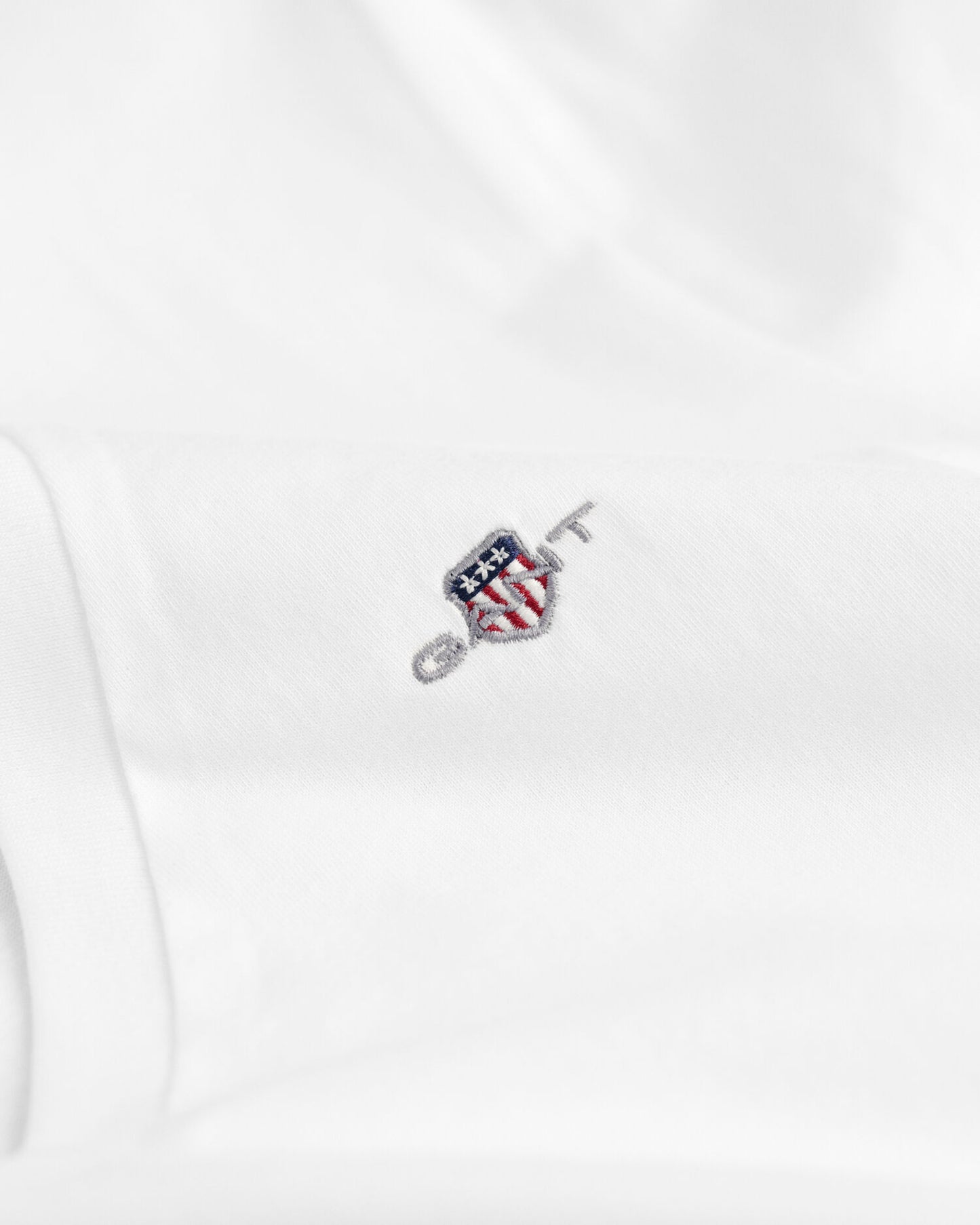 T-shirt col en V Shield