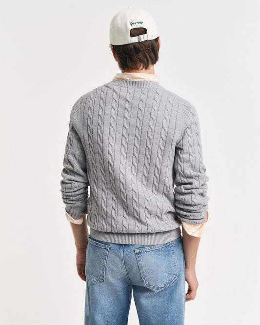 Baumwollpullover mit Zopfmuster und Rundhalsausschnitt