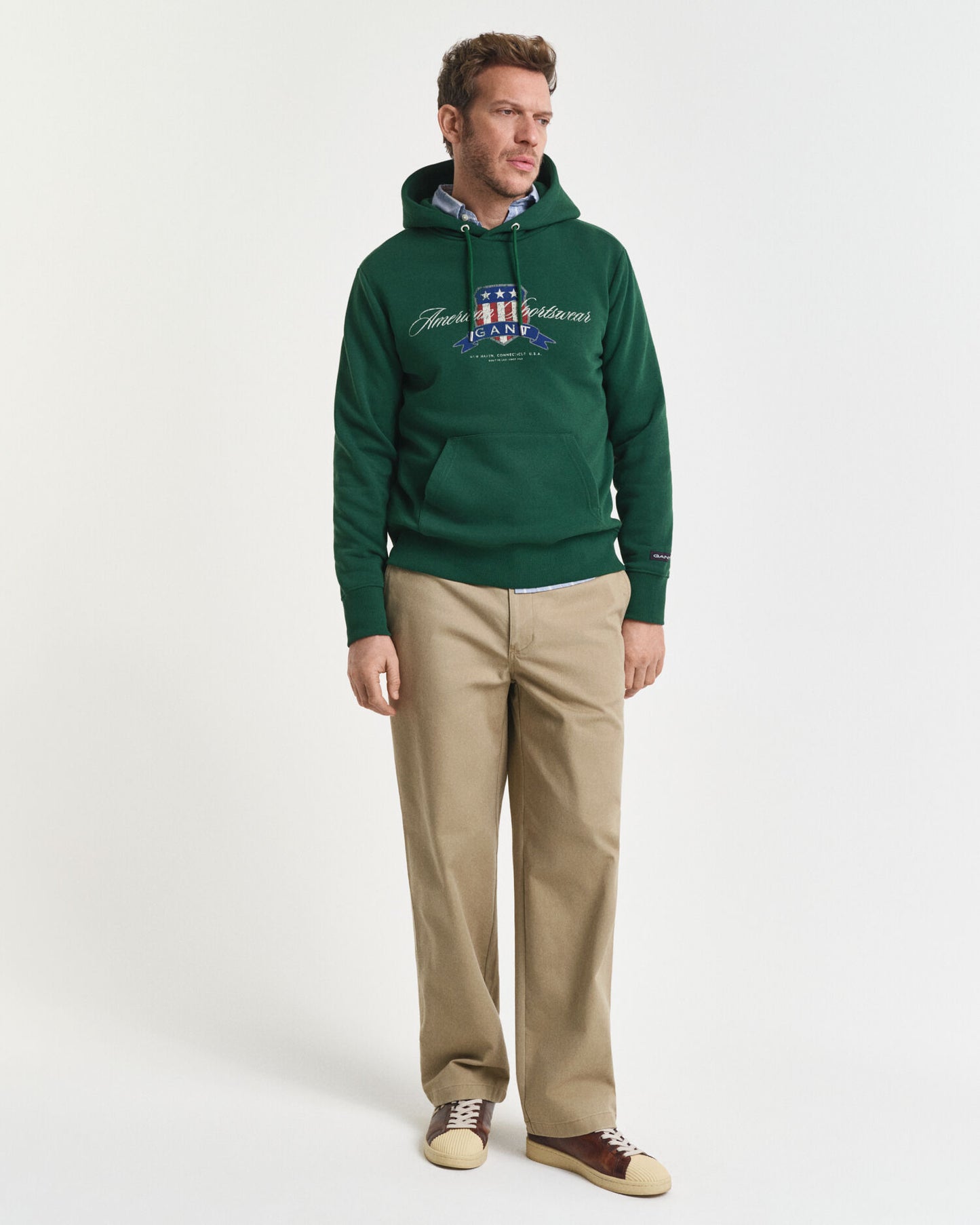 Sweat à capuche graphique avec emblème