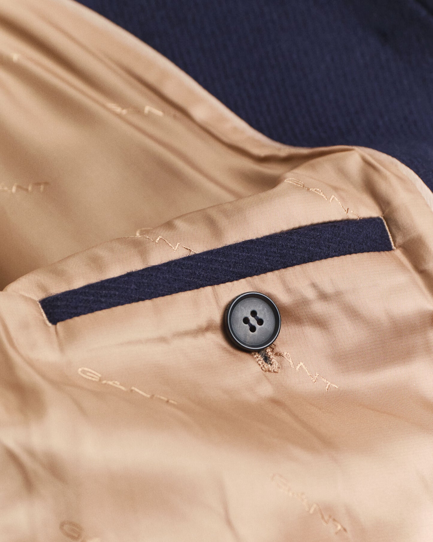Manteau court en mélange de laine