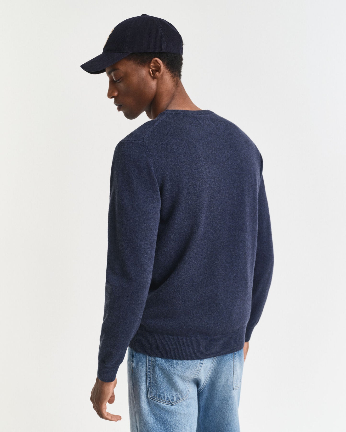 Pull col rond en agneau ultrafin
